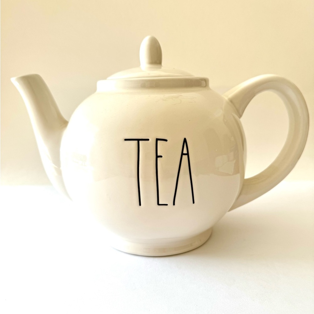 Rae Dunn - Teapot - NWOT